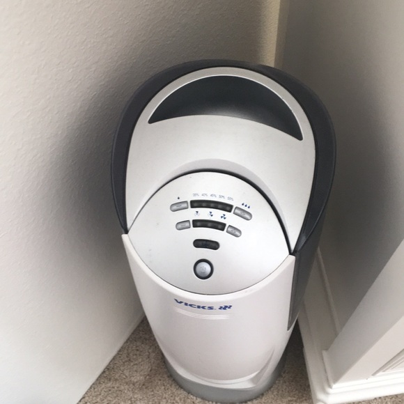 Humidifier - Picture 2 of 2